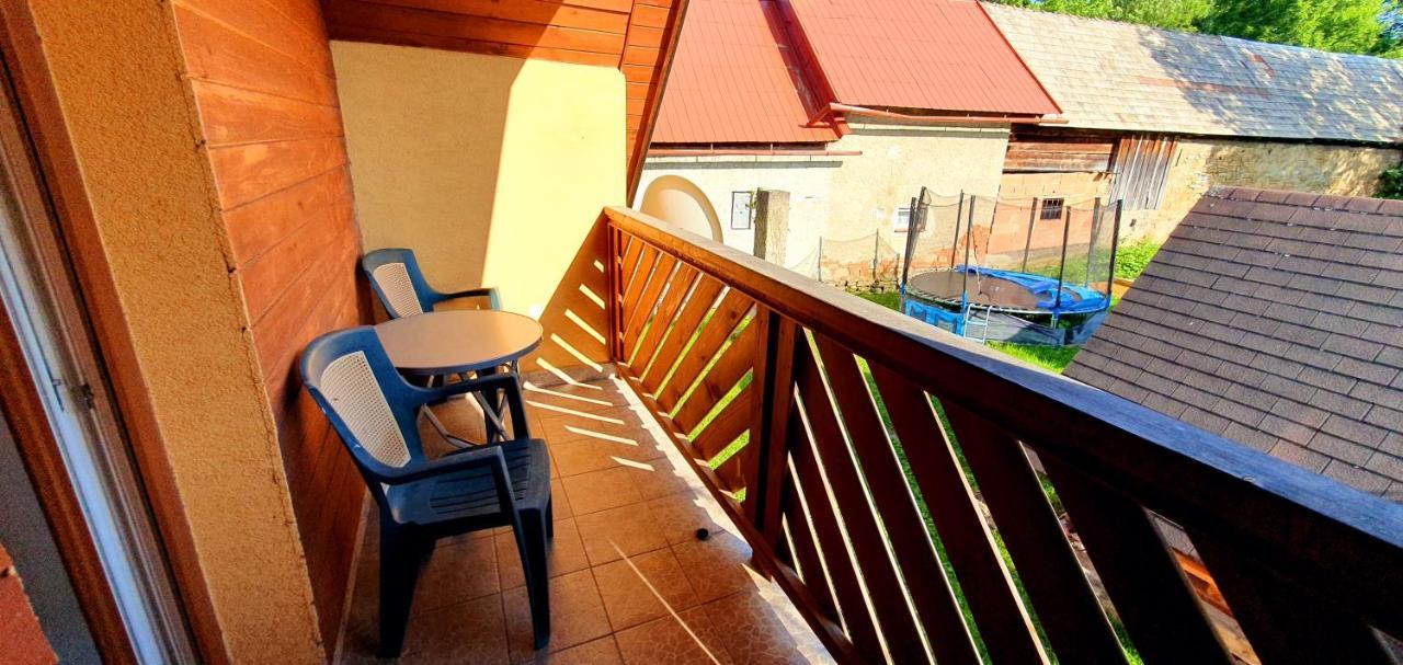 Vilka Cibulka A Chata Cesnacik Ižipovce Exterior foto