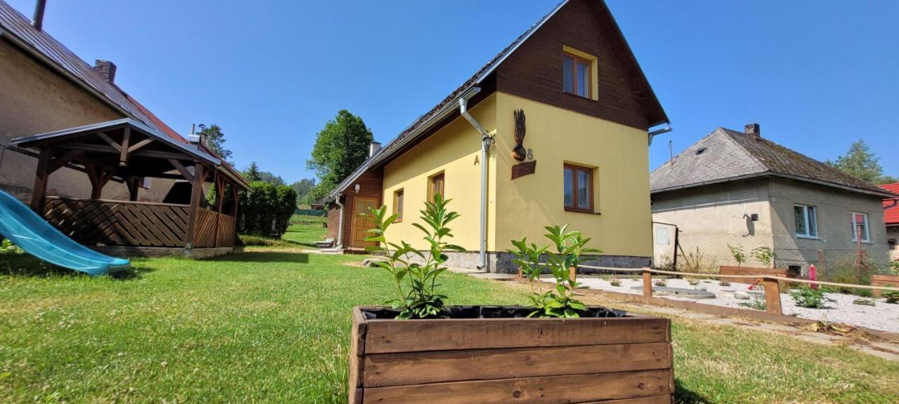Vilka Cibulka A Chata Cesnacik Ižipovce Exterior foto